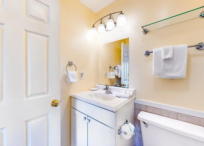 Gulfside Townhomes #40 Apartment *